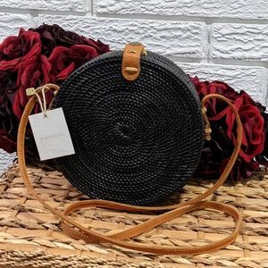 NWT Beach Gold palm leaf canteen crossbody